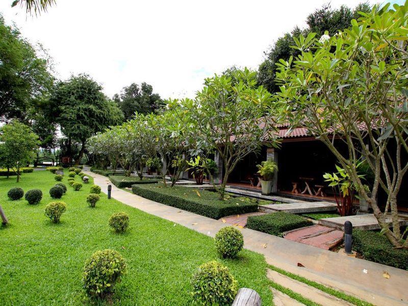 Namsai Resort Kanchanaburi Exterior foto